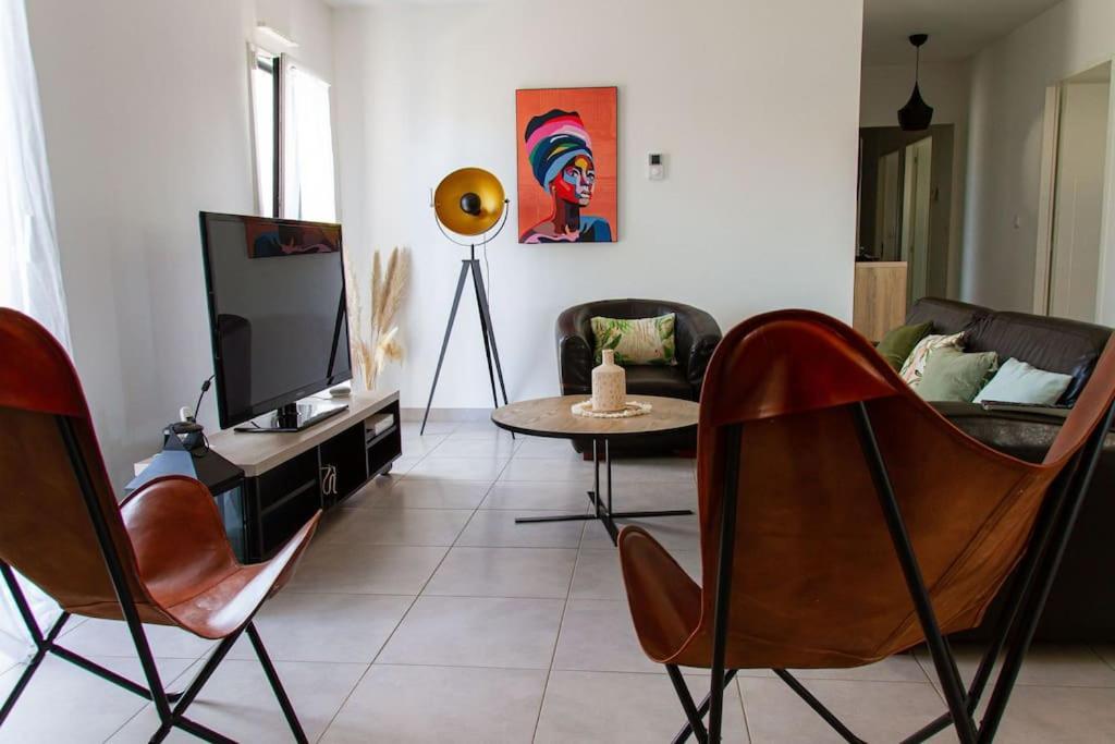 Villa Avec Piscine Chauffee Trois Chambres Saint-Sulpice-de-Royan Екстериор снимка